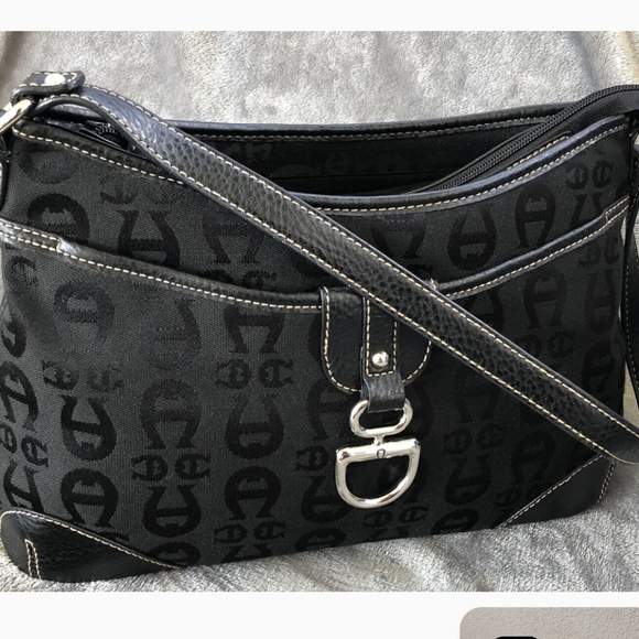 Etienne Aigner Leather Canvas Multi Compartment Shoulder Bag EUC - Picture 5 of 11